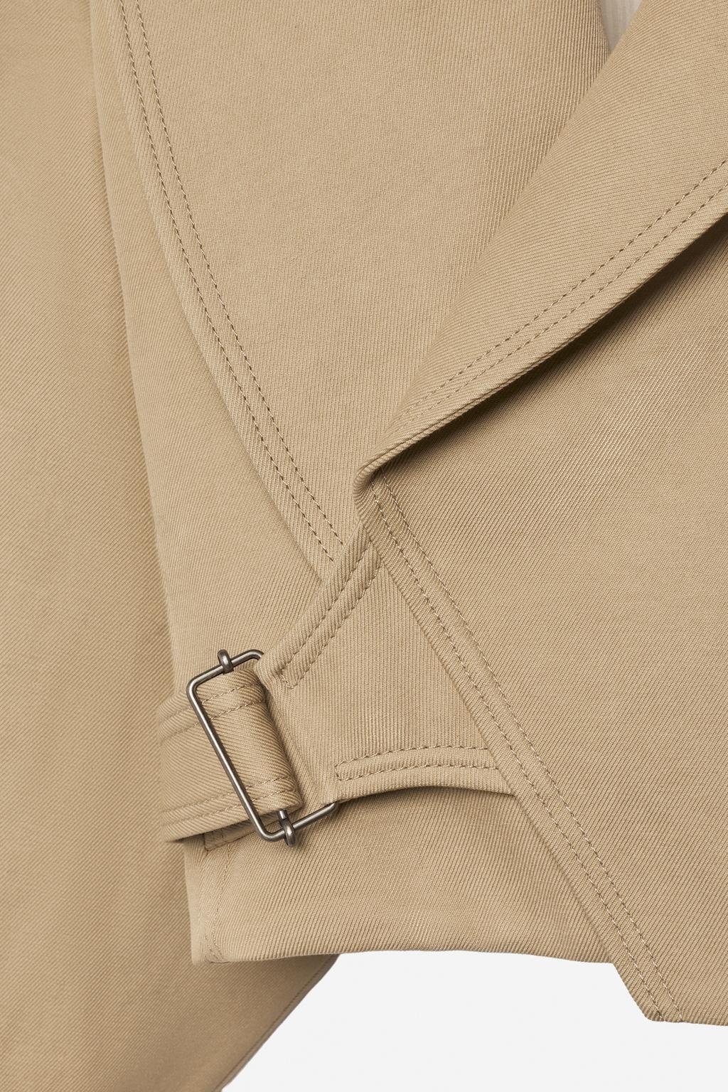 УКОРОЧЕННАЯ КУРТКА — ZARA WOMAN