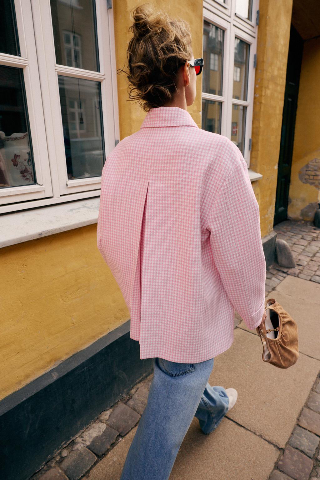 КУРТКА В КЛЕТКУ ВИШИ