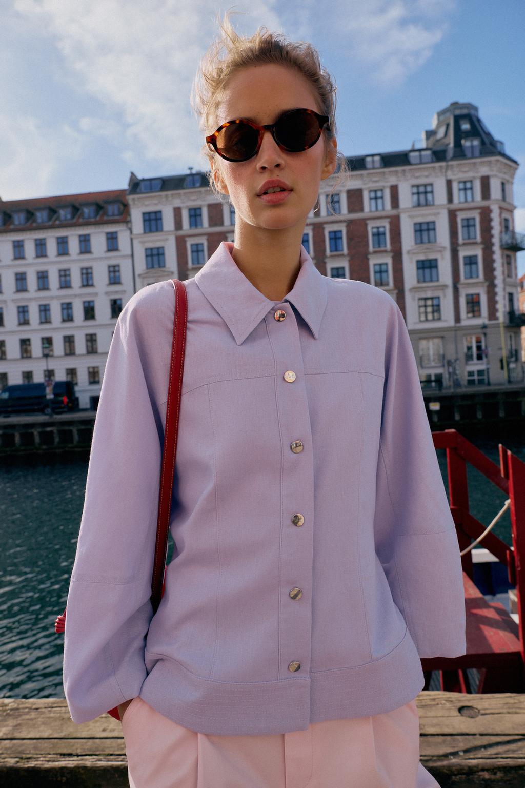 КУРТКА ИЗ ЛЬНА С ОБЪЕМНЫМИ РУКАВАМИ