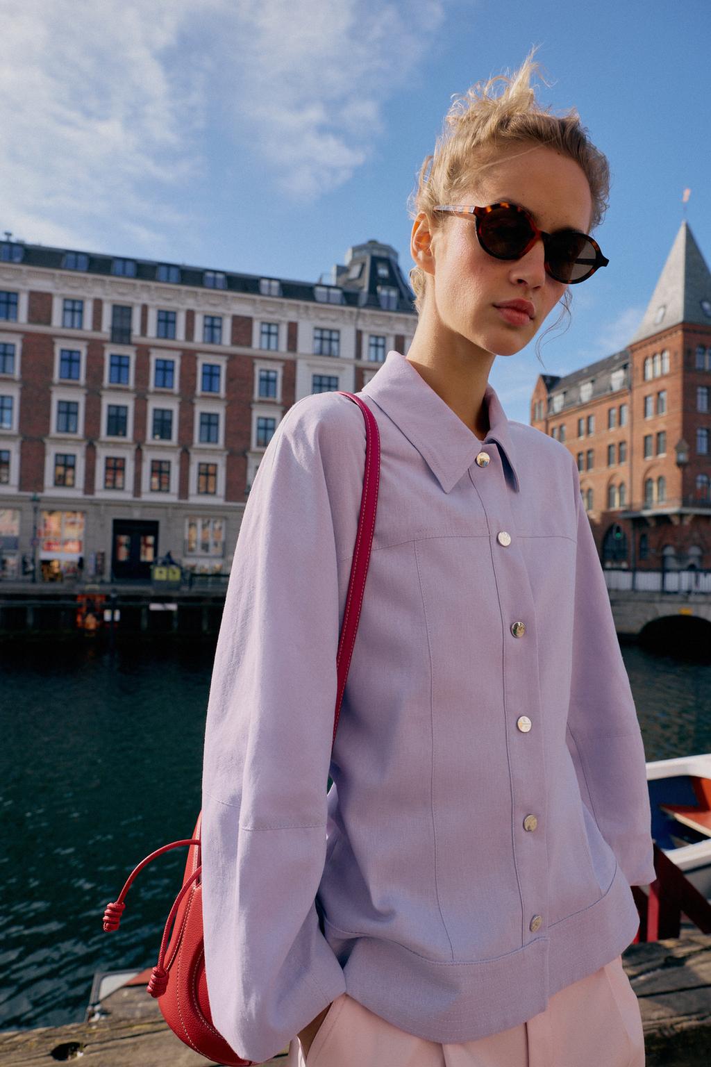 КУРТКА ИЗ ЛЬНА С ОБЪЕМНЫМИ РУКАВАМИ