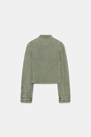 Приталенный жакет с пуговицами- Заказать в России