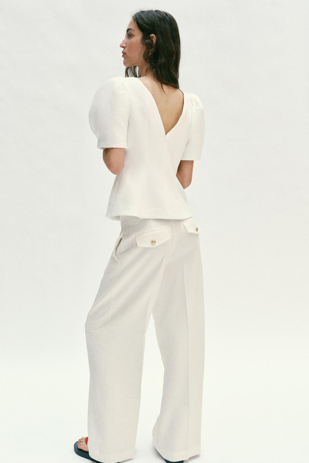 ТОП С ОБЪЕМНЫМИ РУКАВАМИ