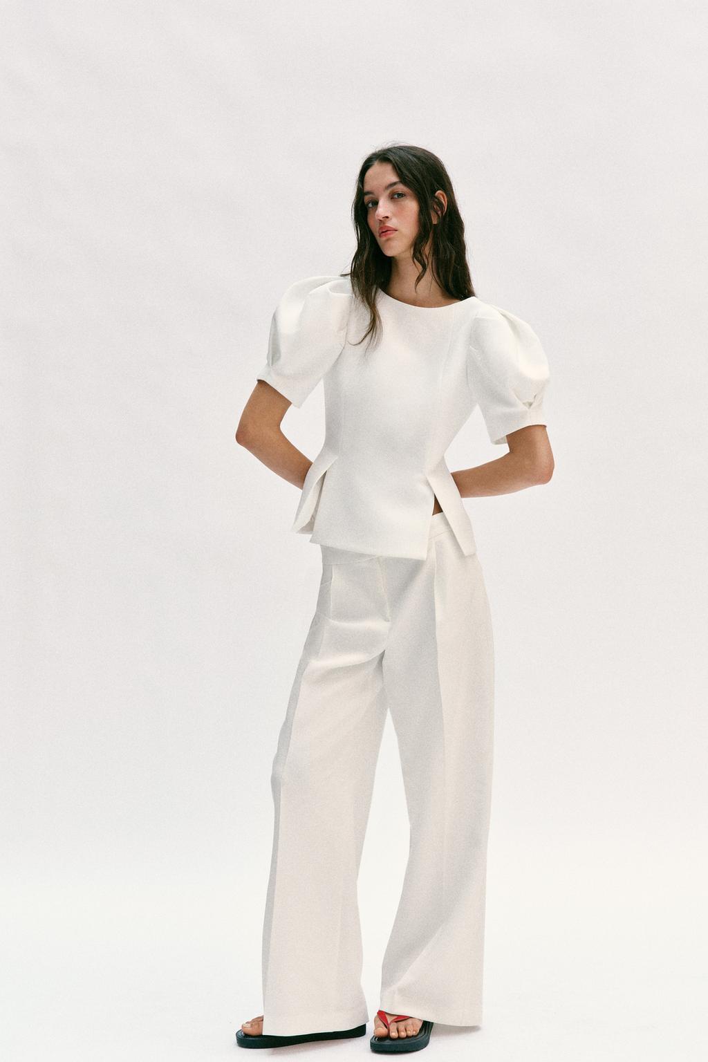 ТОП С ОБЪЕМНЫМИ РУКАВАМИ