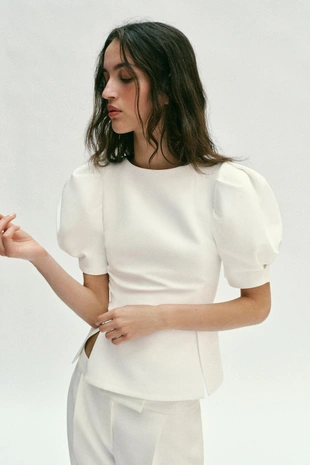 Топ с объемными рукавами- Заказать в России