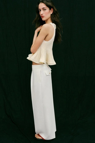 Трикотажный топ с баской- Заказать в России