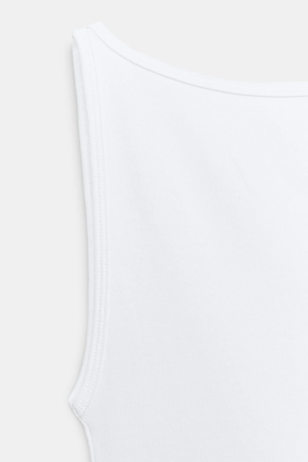 МИНИМАЛИСТИЧНЫЙ ТОП БЕЗ РУКАВОВ