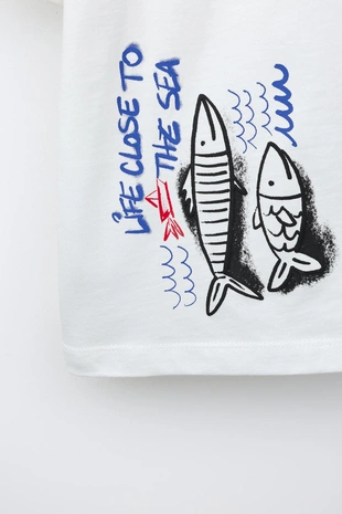 Футболка с принтом- Заказать в России