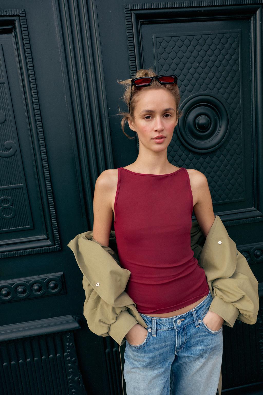 МИНИМАЛИСТИЧНЫЙ ТОП БЕЗ РУКАВОВ