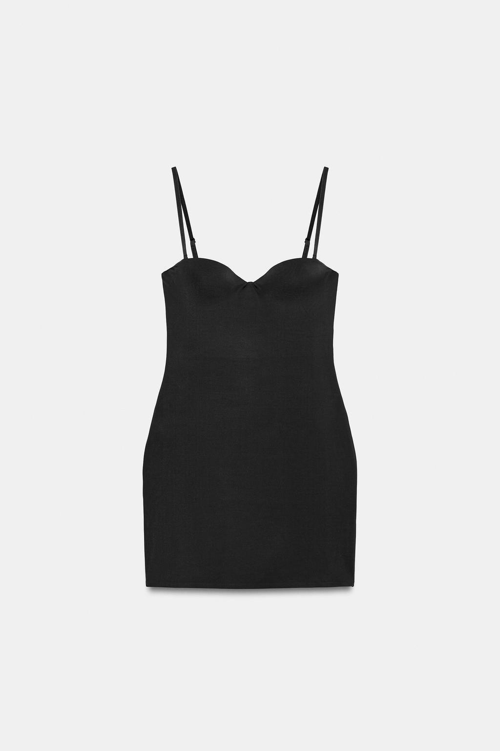 КОРОТКОЕ ПЛАТЬЕ НА БРЕТЕЛЯХ