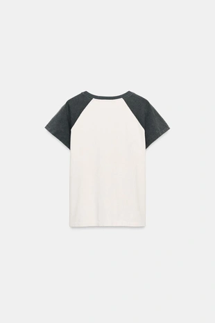 Футболка с рукавами реглан и эффектом потертости- Заказать в России