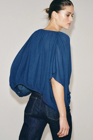 Объемный свитер- Заказать в России