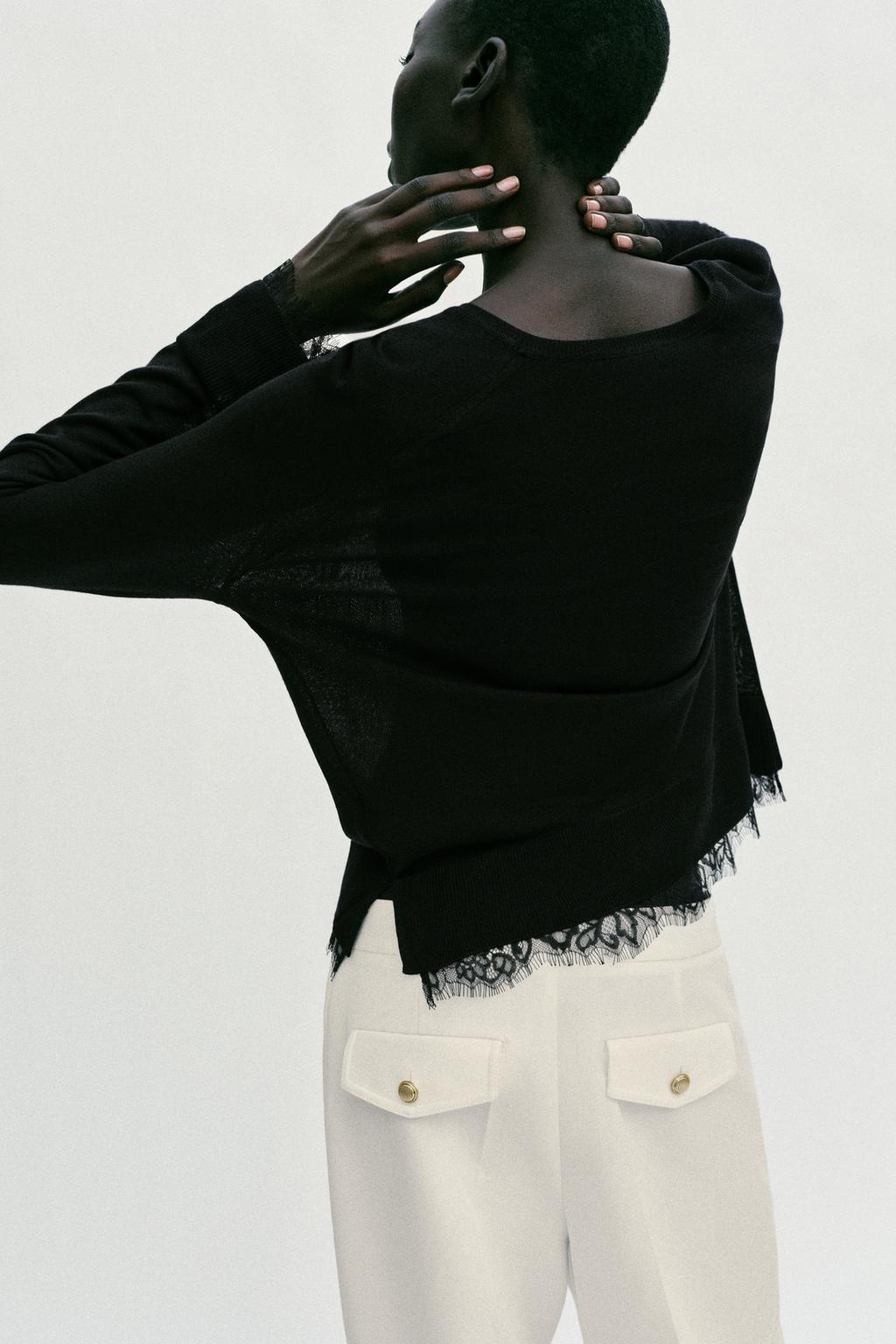 СВИТЕР С КРУЖЕВОМ