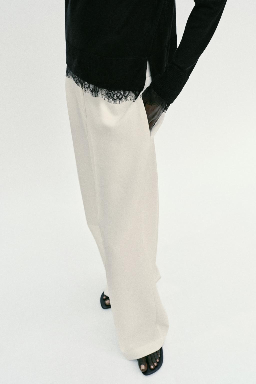 СВИТЕР С КРУЖЕВОМ