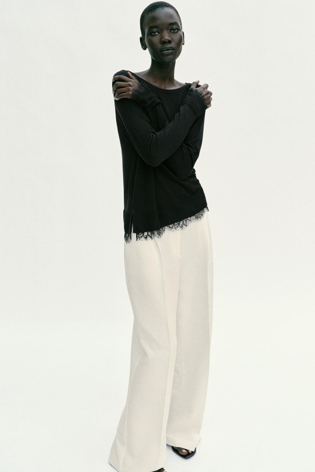 СВИТЕР С КРУЖЕВОМ