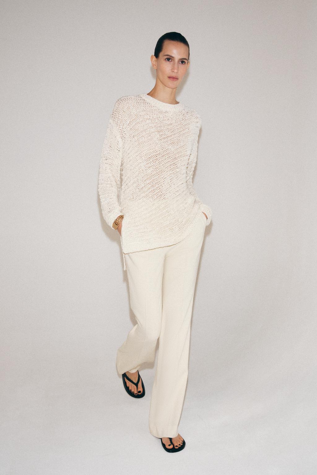 АСИММЕТРИЧНЫЙ СВИТЕР ОВЕРСАЙЗ