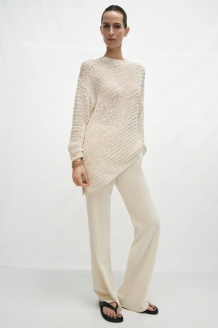 Асимметричный свитер оверсайз- Заказать в России