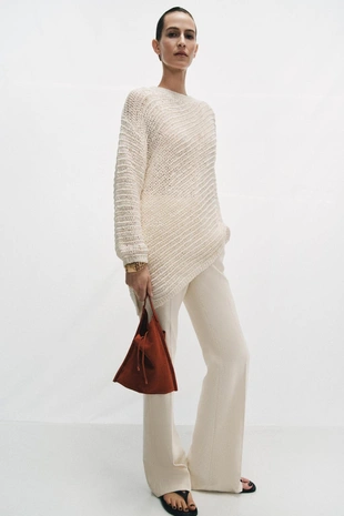 Асимметричный свитер оверсайз- Заказать в России