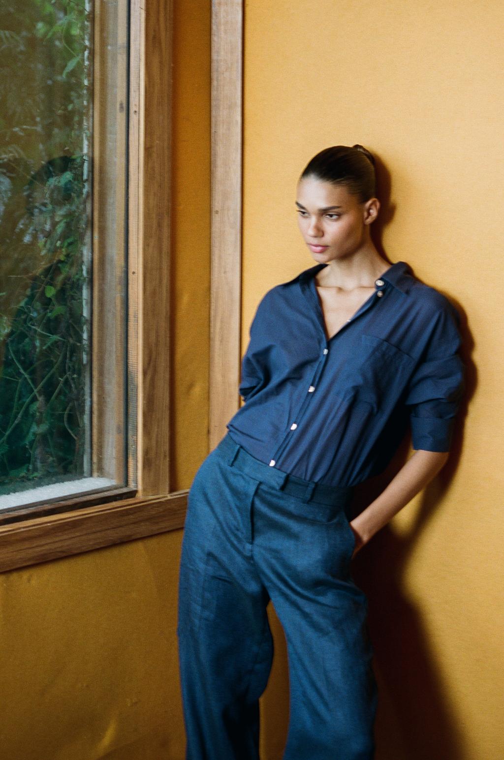 РУБАШКА ОВЕРСАЙЗ ИЗ ХЛОПКА