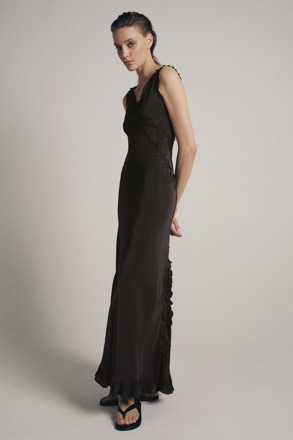 ДЛИННОЕ ПЛАТЬЕ С ВЫШИВКОЙ из коллекции «ZW»