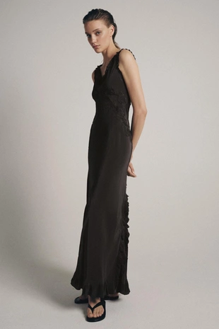 Длинное платье с вышивкой из коллекции Zw- Заказать в России