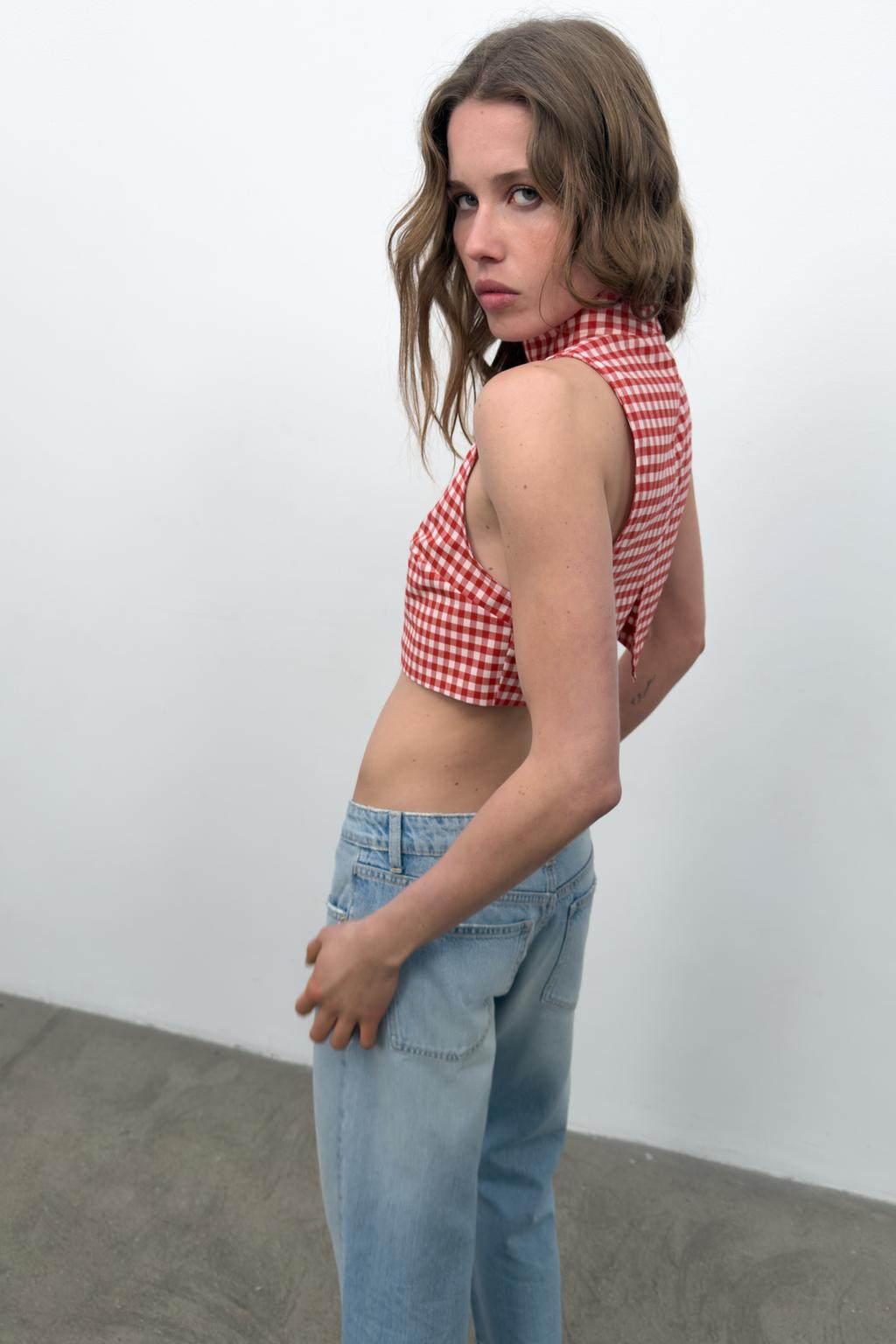 ТОП-КРОП В КЛЕТКУ ВИШИ