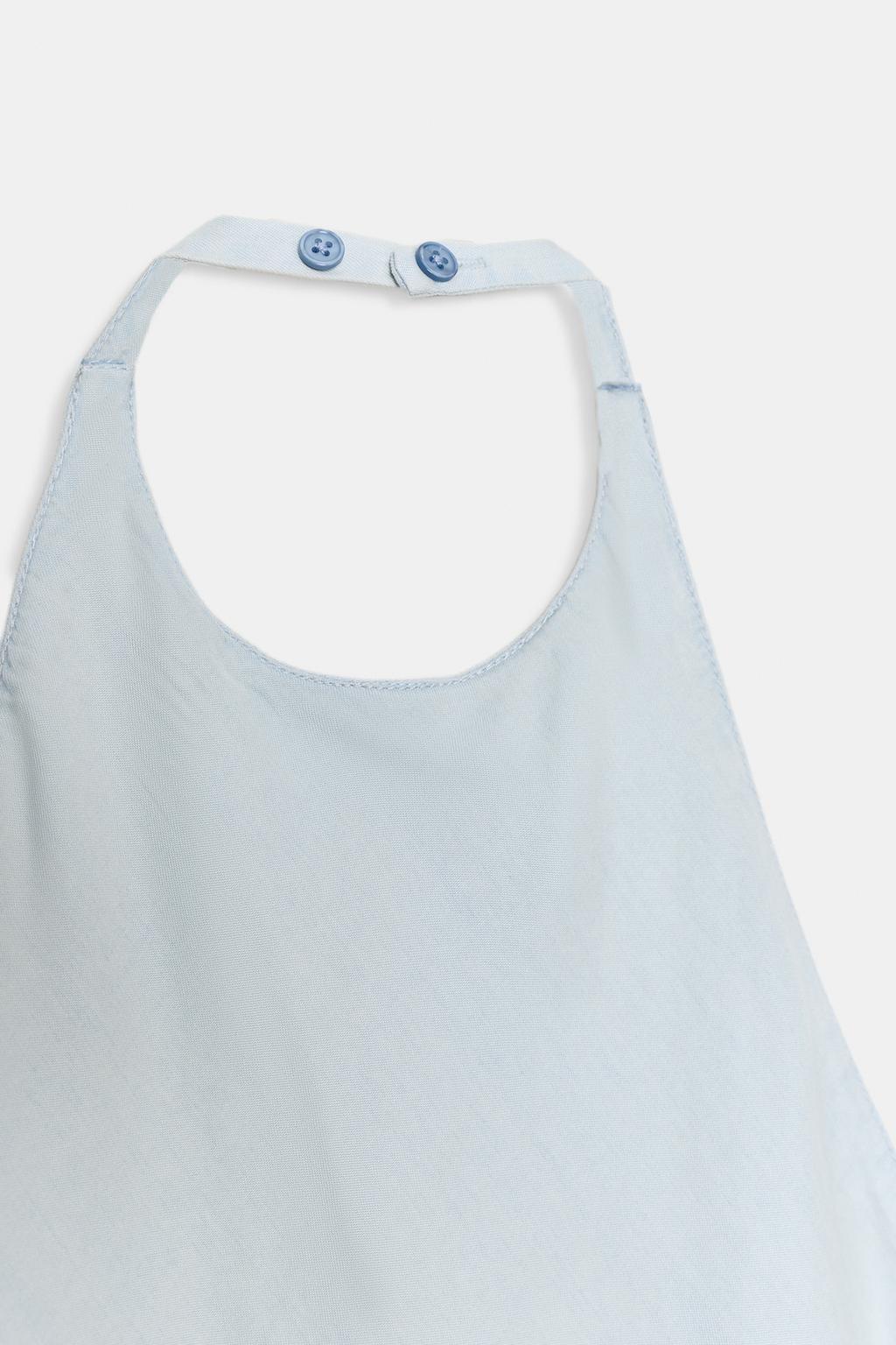 СВОБОДНОЕ ПЛАТЬЕ С ГОРЛОВИНОЙ ХАЛТЕР