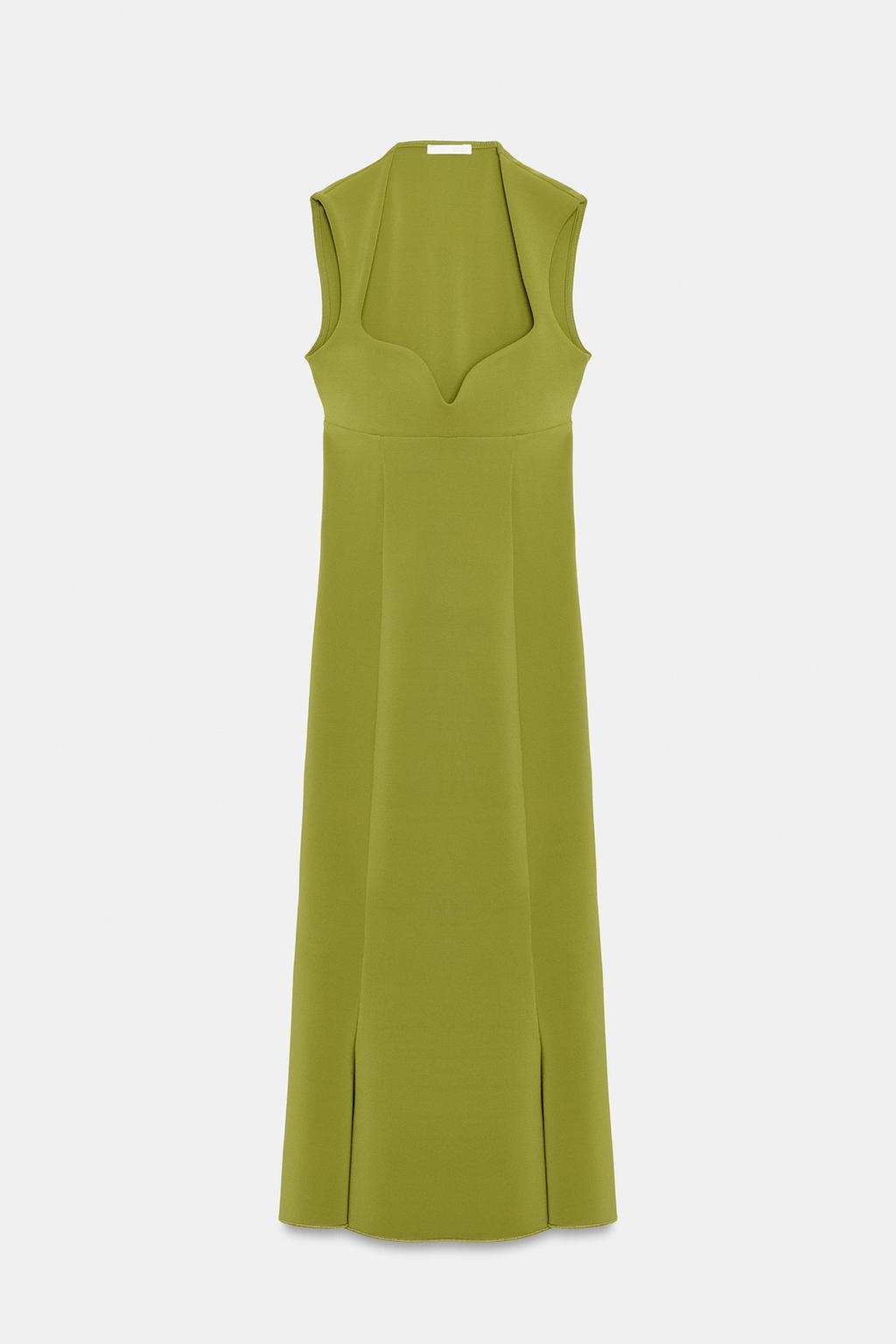 ПЛАТЬЕ С ВЫРЕЗОМ СЕРДЕЧКОМ