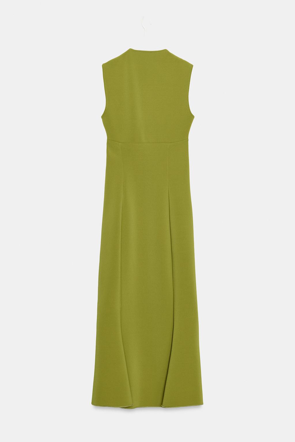 ПЛАТЬЕ С ВЫРЕЗОМ СЕРДЕЧКОМ