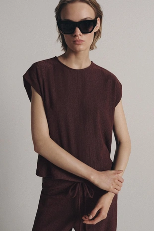 Топ в стиле рустик без рукавов