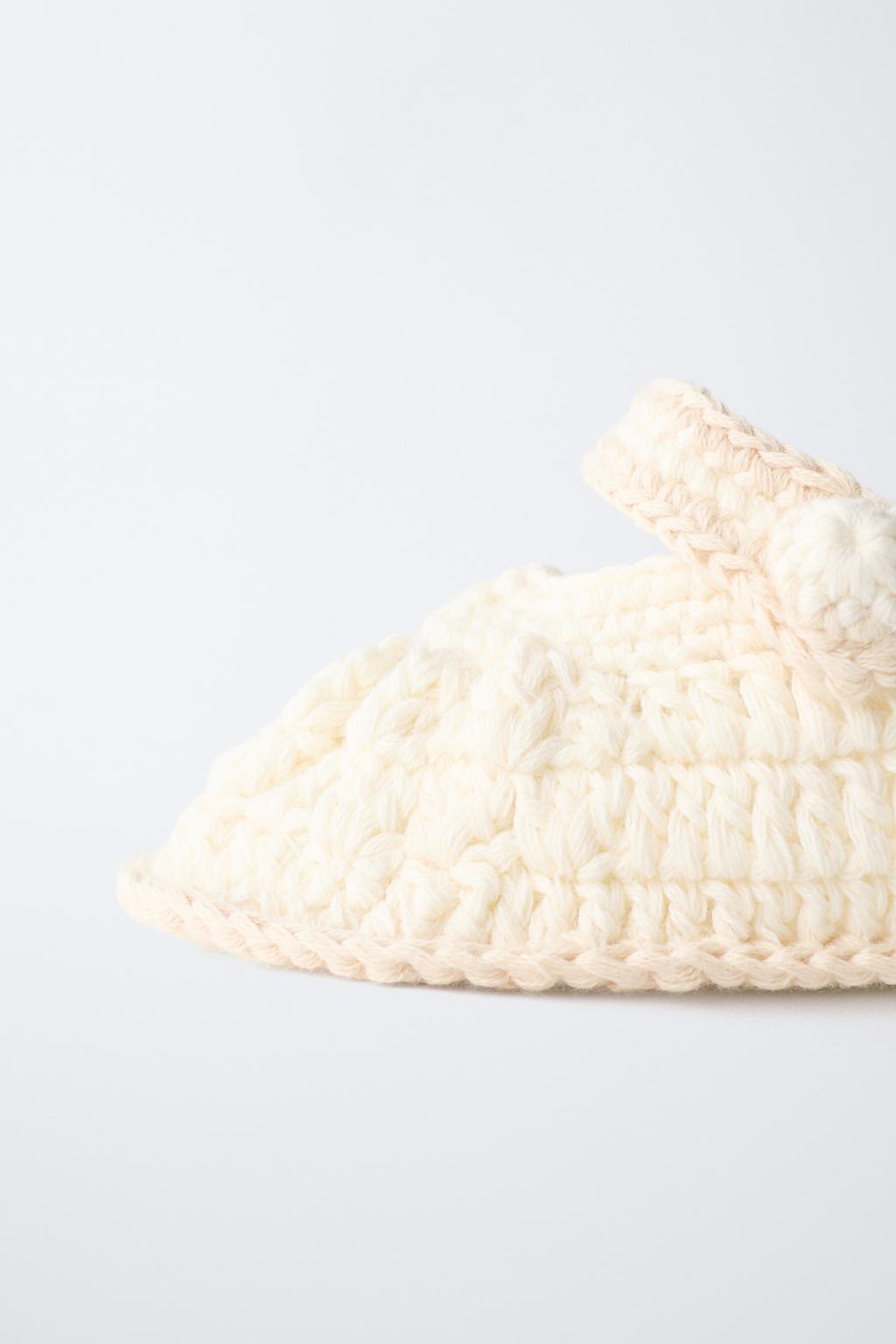 Теплые вязаные ботиночки