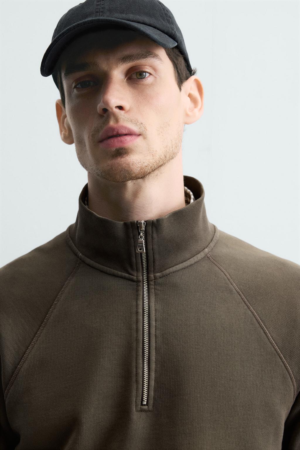 ТОЛСТОВКА С МОЛНИЕЙ И ЭФФЕКТОМ ПОТЕРТОСТИ