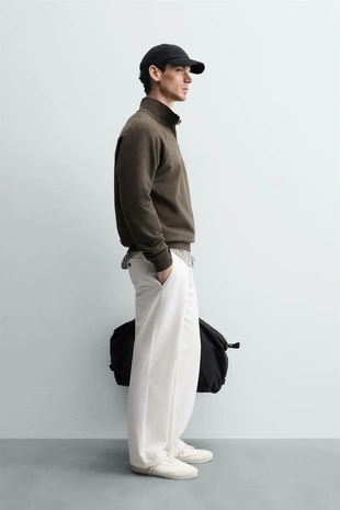 Толстовка с молнией и эффектом потертости