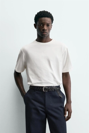 Футболка среднего веса с коротким рукавом