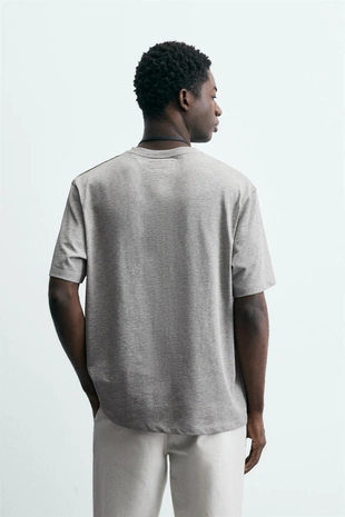 Футболка среднего веса с коротким рукавом- Заказать в России