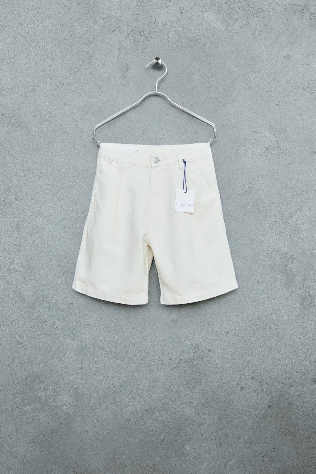 ДЖИНСОВЫЕ ШОРТЫ С ЗАЩИПАМИ ИЗ ХЛОПКА И ЛЬНА STORIESZ