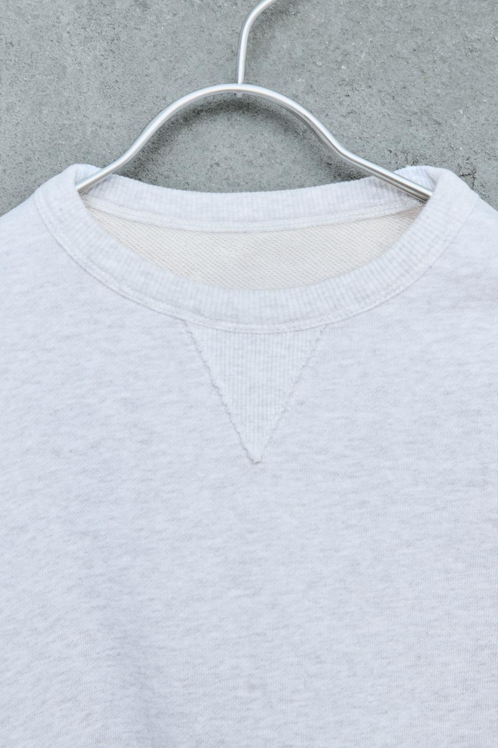 STORIESZ - ТОЛСТОВКА С КРУГЛЫМ ВЫРЕЗОМ