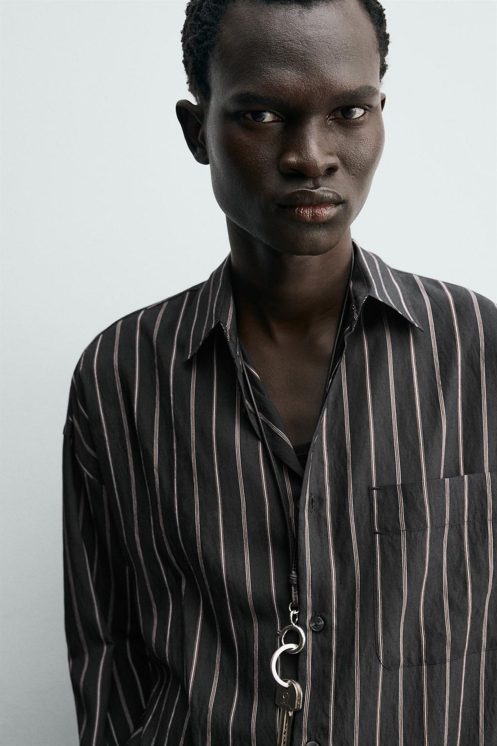 Рубашка с полосками и свободным кроем