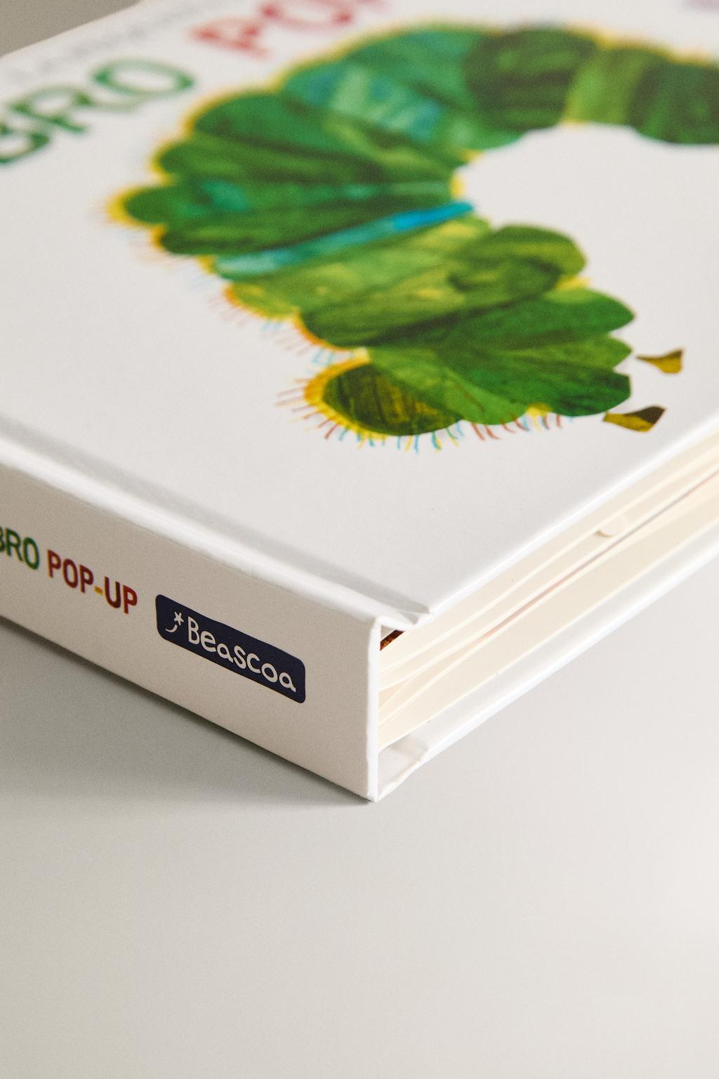 Детская книга голодная гусеница (на испанском)