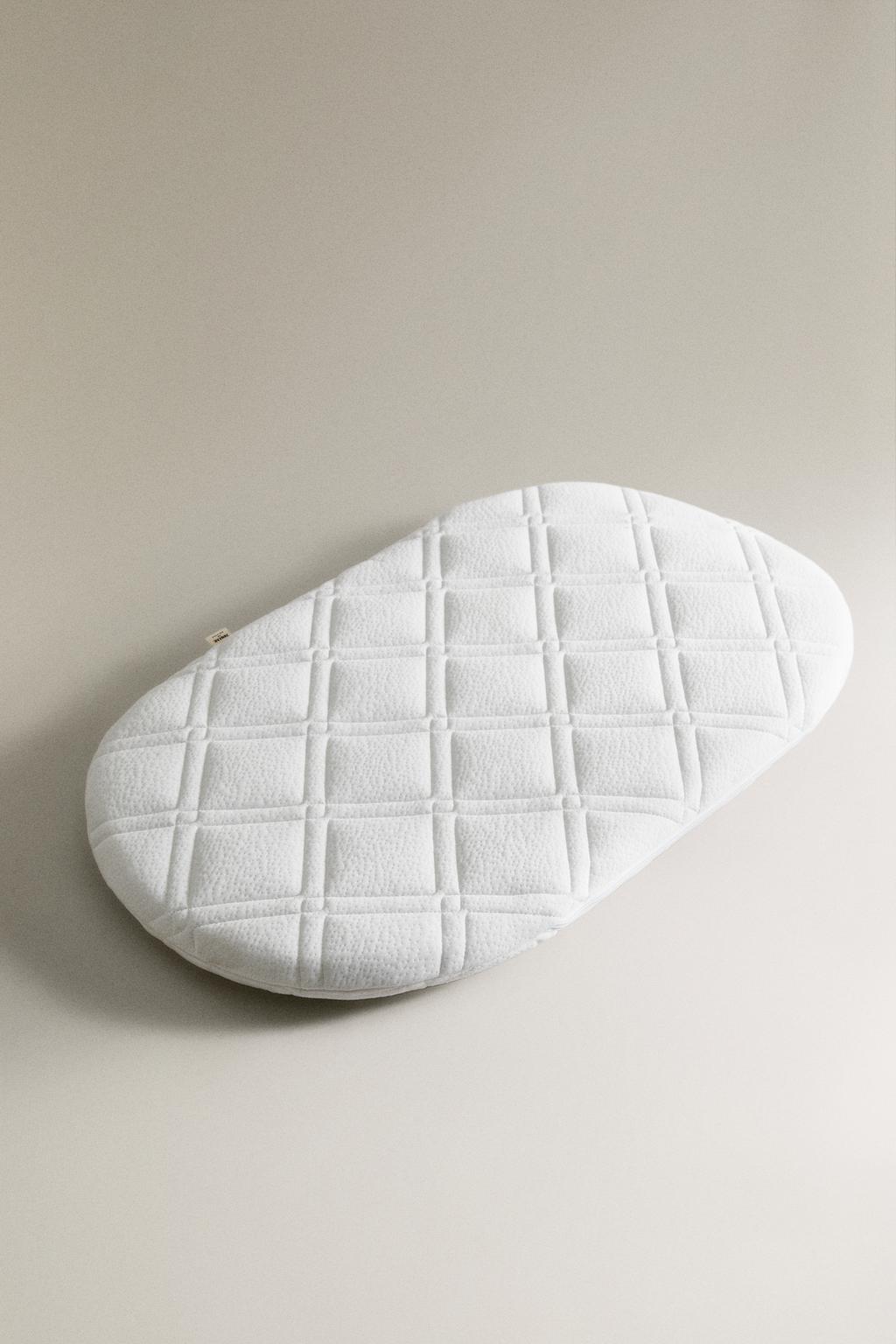 Матрас для мини-детской кроватки из ротанга