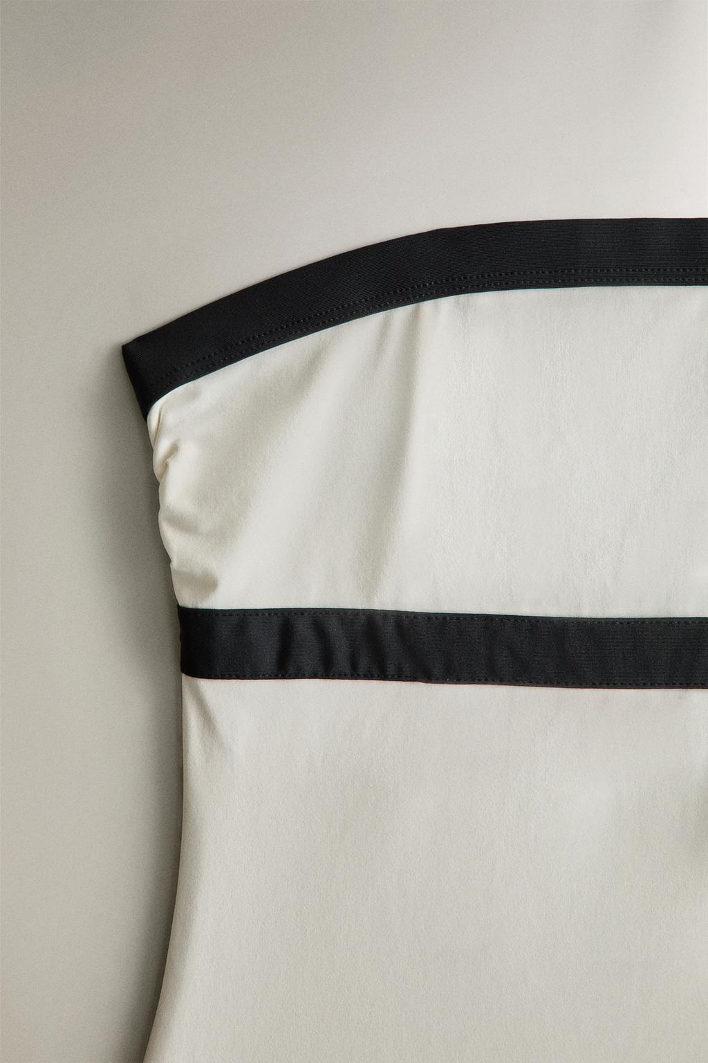 Пляжный купальник с контрастной полосой