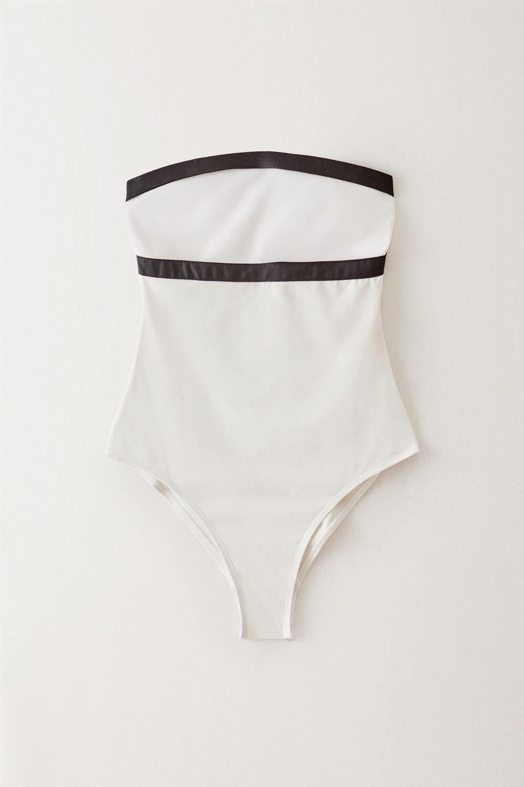 Пляжный купальник с контрастной полосой