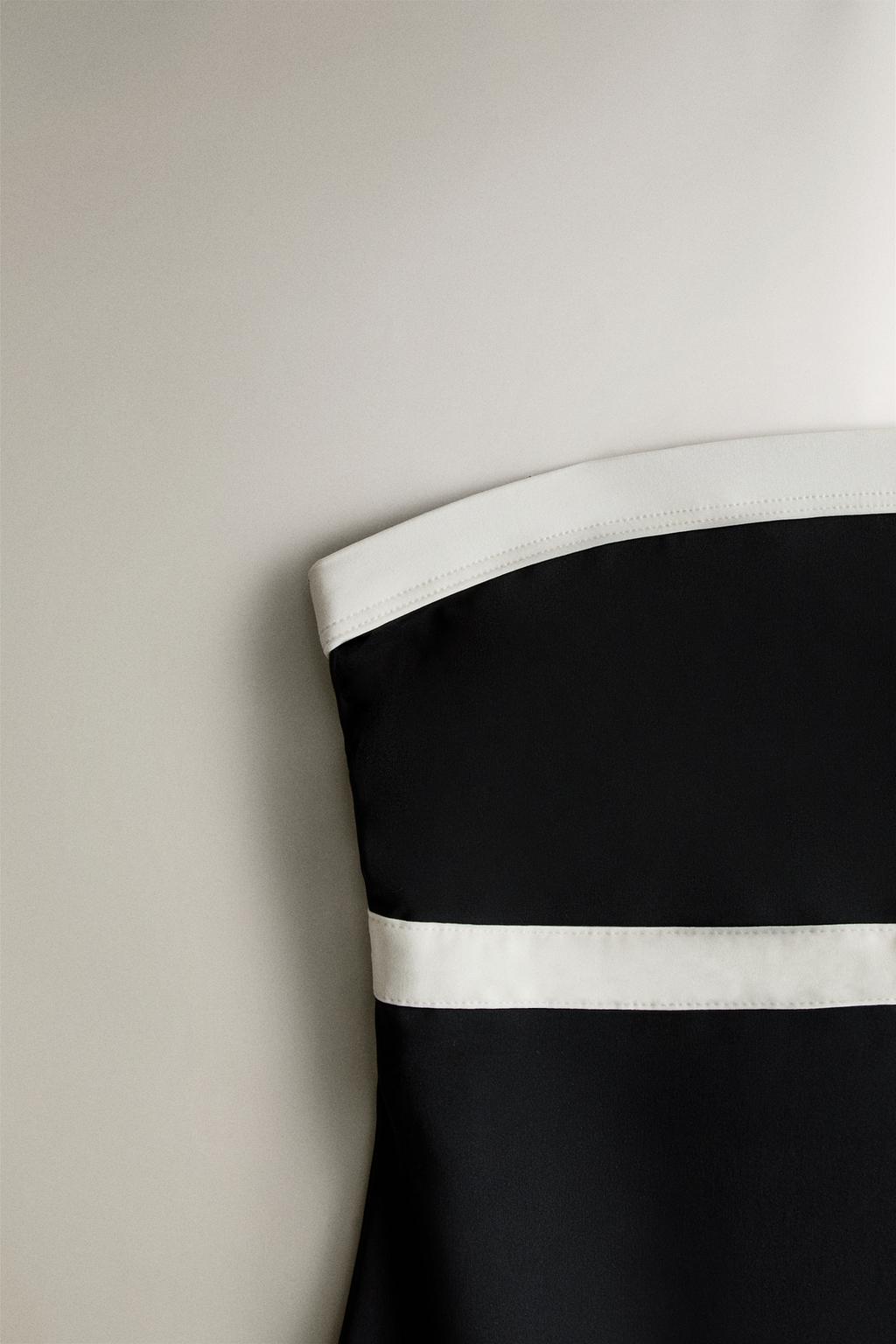 Пляжный купальник с контрастной полоской