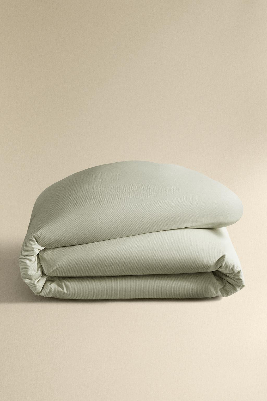 Двусторонний покрывало в полоску