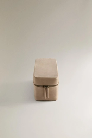 Кожаная косметичка для украшений на поездку- Заказать в России