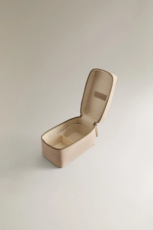 Кожаная косметичка для украшений на поездку- Заказать в России