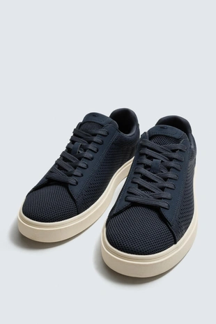 Кроссовки с сетчатыми вставками- Заказать в России