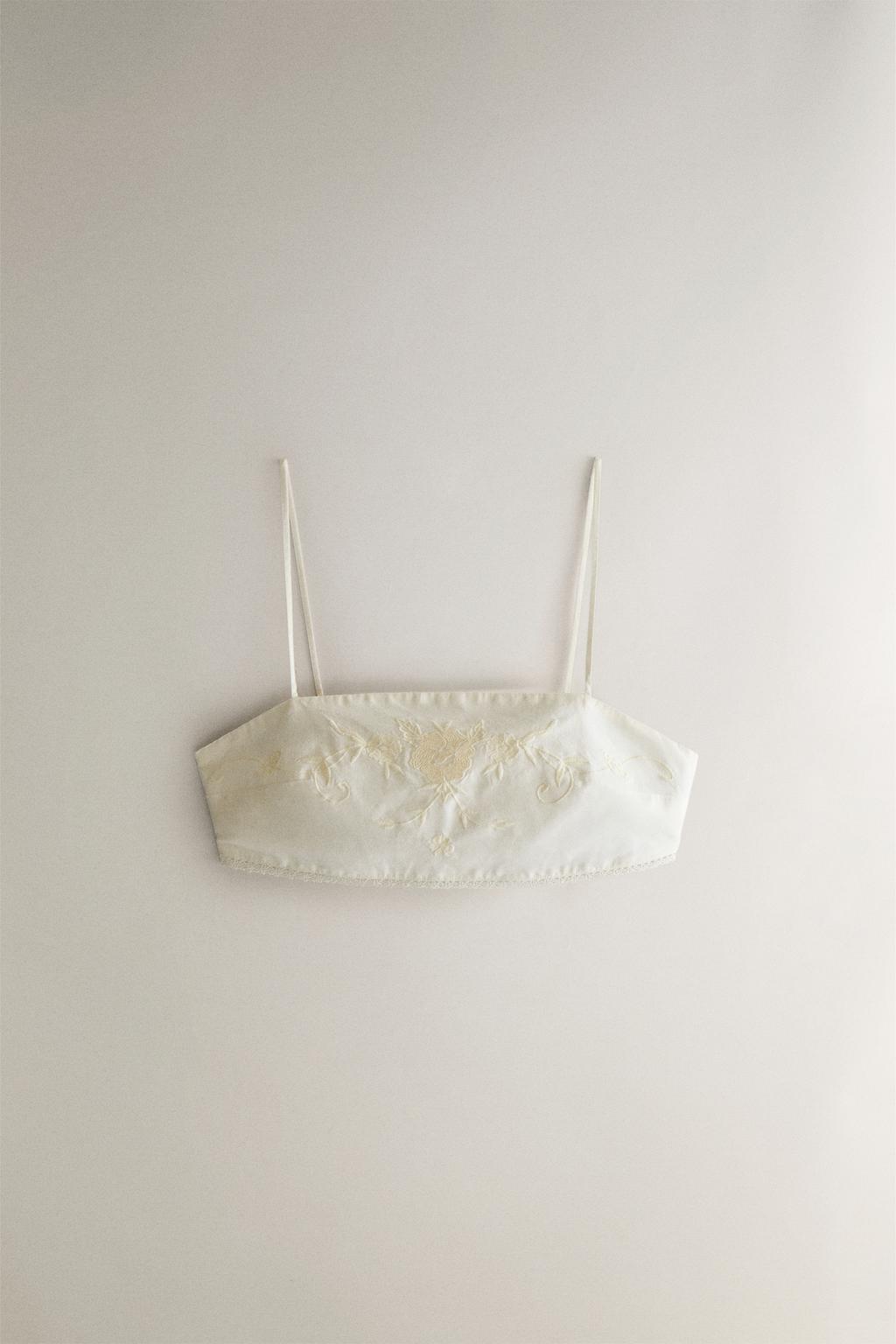 Топ с вышивкой