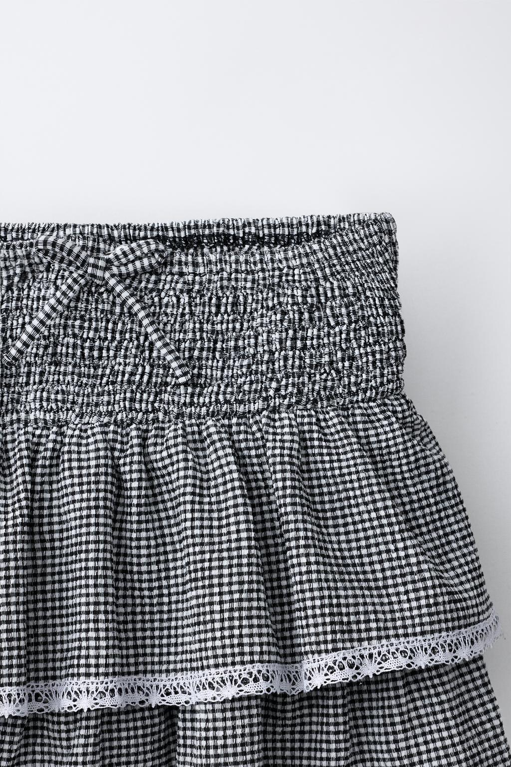 ЮБКА С ВНУТРЕННИМИ ШОРТАМИ В КЛЕТКУ ВИШИ С КРУЖЕВОМ
