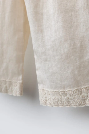 Брюки-кюлоты из 100% льна с кружевом- Заказать в России