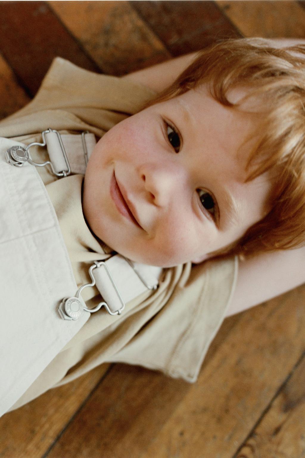 КОМБИНЕЗОН ИЗ САРЖИ С НАШИВКАМИ TOY STORY © DISNEY PIXAR